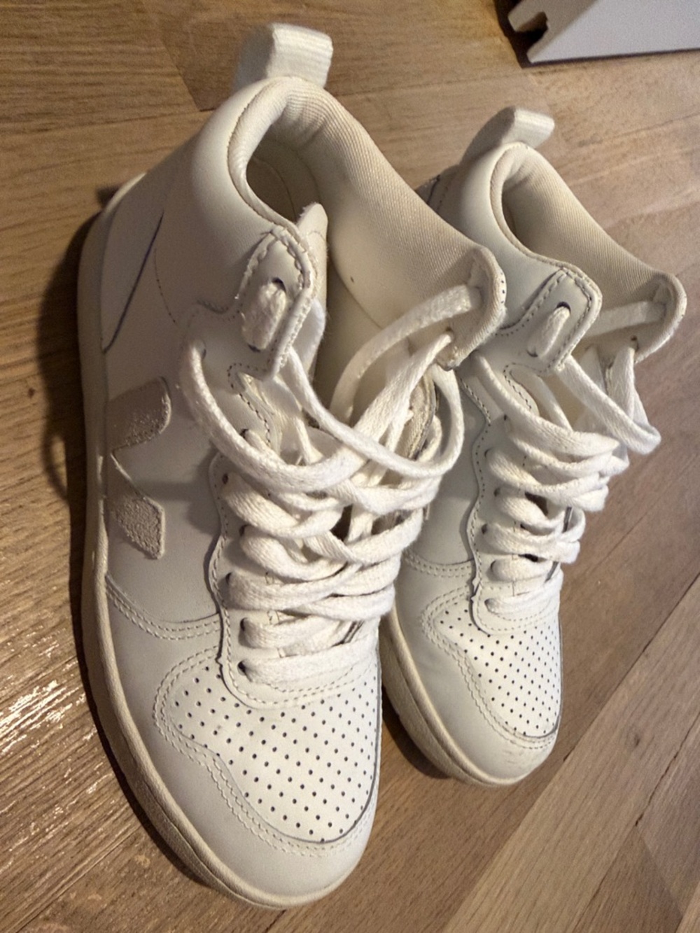 Veja White High-Top Sneakers - Clean Leather Trainer